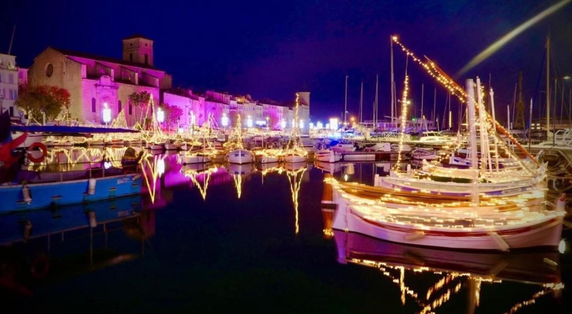 Beau T2 Tout Equipe Sur Le Port, Centre Ville لا سيوتا المظهر الخارجي الصورة